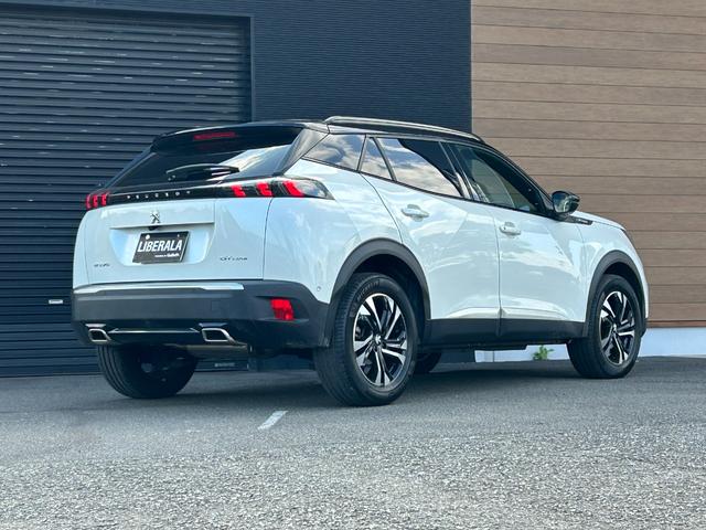 ２００８ ＧＴライン　ブラインドスポットモニター　アダプティブクルーズコントロール　純正ディスプレイオーディオ　ブラックハーフレザーシート　ＤＮ席シートヒーター　ＬＥＤライト　パノラミックサンルーフ（13枚目）