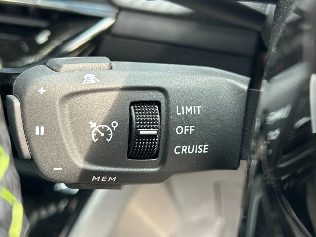 ２００８ ＧＴライン　ブラインドスポットモニター　アダプティブクルーズコントロール　純正ディスプレイオーディオ　ブラックハーフレザーシート　ＤＮ席シートヒーター　ＬＥＤライト　パノラミックサンルーフ（24枚目）