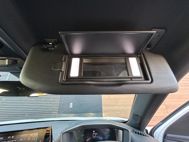 ２００８ ＧＴライン　ブラインドスポットモニター　アダプティブクルーズコントロール　純正ディスプレイオーディオ　ブラックハーフレザーシート　ＤＮ席シートヒーター　ＬＥＤライト　パノラミックサンルーフ（52枚目）