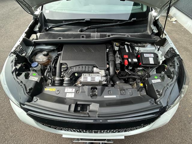 ２００８ ＧＴライン　ブラインドスポットモニター　アダプティブクルーズコントロール　純正ディスプレイオーディオ　ブラックハーフレザーシート　ＤＮ席シートヒーター　ＬＥＤライト　パノラミックサンルーフ（61枚目）