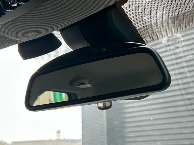 ＭＩＮＩ クーパーＤ　クロスオーバー　純正ナビ　ＡＵＸ　Ｂｌｕｅｔｏｏｔｈ　フォグライト　純正アルミホイール１７インチ　クルーズコントロール　バックカメラ　パワーバックドア　コーナーセンサー（52枚目）