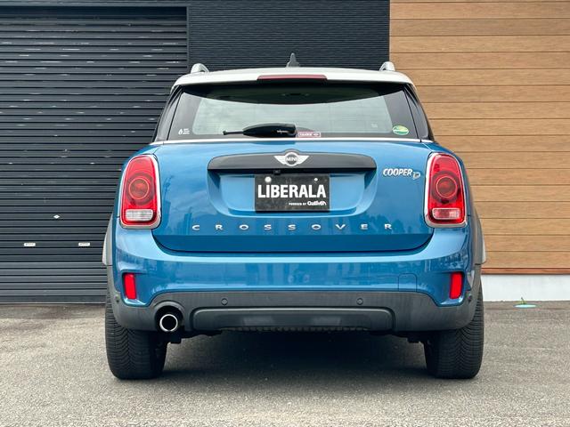 ＭＩＮＩ クーパーＤ　クロスオーバー　純正ＨＤＤナビ　ＡＵＸ　Ｂｌｕｅｔｏｏｔｈ　純正フロアマット　バックカメラ　ドライブレコーダー　アダプティブクルーズコントロール　ＥＴＣ　純正１７インチアルミホイール（12枚目）