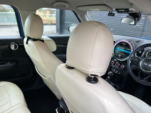 ＭＩＮＩ クーパーＤ　クロスオーバー　純正ＨＤＤナビ　ＡＵＸ　Ｂｌｕｅｔｏｏｔｈ　純正フロアマット　バックカメラ　ドライブレコーダー　アダプティブクルーズコントロール　ＥＴＣ　純正１７インチアルミホイール（33枚目）