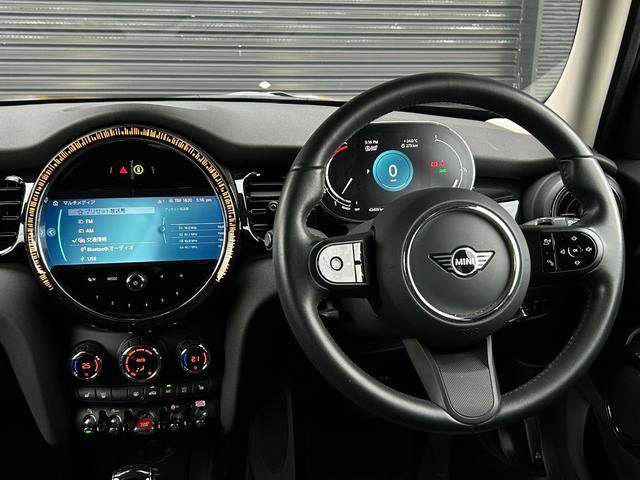 ＭＩＮＩ クーパーＤ　クラシック・トリム　ワンオーナー　バックカメラ　エニグマティックブラック　ＬＥＤヘッドライト　Ａｐｐｌｅ　Ｃａｒ　Ｐｌａｙ　純正アルミホイール１６インチ　シートヒーター　クルーズコントロール　ＵＳＢ（15枚目）