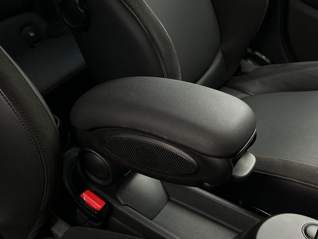 ＭＩＮＩ クーパーＤ　クラシック・トリム　ワンオーナー　バックカメラ　エニグマティックブラック　ＬＥＤヘッドライト　Ａｐｐｌｅ　Ｃａｒ　Ｐｌａｙ　純正アルミホイール１６インチ　シートヒーター　クルーズコントロール　ＵＳＢ（34枚目）