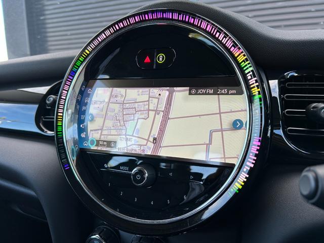 ＭＩＮＩ ワン　クラシック・トリム　純正ナビ・ＡＭ・ＦＭ　バックカメラ　ＬＥＤライト　コーナーセンサー　純正アルミホイール１５インチ　ハーフレザーシート　クルーズコントロール　ＥＴＣ　ＵＳＢ　スマートキー（22枚目）
