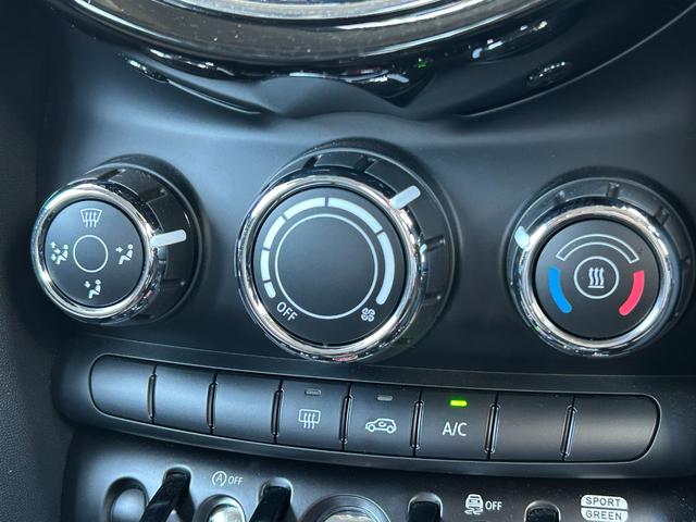ＭＩＮＩ ワン　クラシック・トリム　純正ナビ・ＡＭ・ＦＭ　バックカメラ　ＬＥＤライト　コーナーセンサー　純正アルミホイール１５インチ　ハーフレザーシート　クルーズコントロール　ＥＴＣ　ＵＳＢ　スマートキー（33枚目）