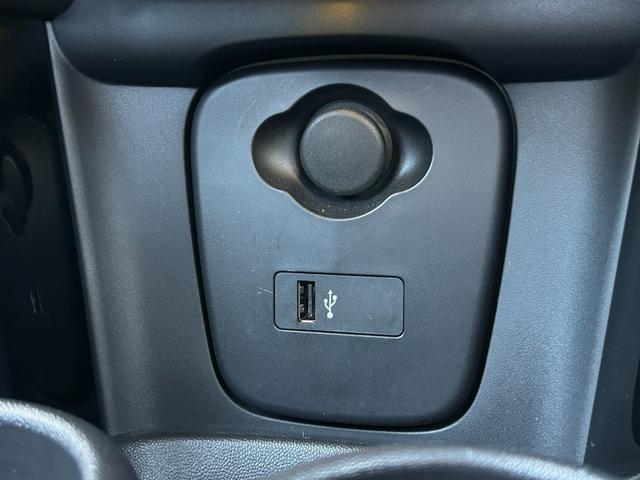 ＭＩＮＩ ワン　クラシック・トリム　純正ナビ・ＡＭ・ＦＭ　バックカメラ　ＬＥＤライト　コーナーセンサー　純正アルミホイール１５インチ　ハーフレザーシート　クルーズコントロール　ＥＴＣ　ＵＳＢ　スマートキー（36枚目）