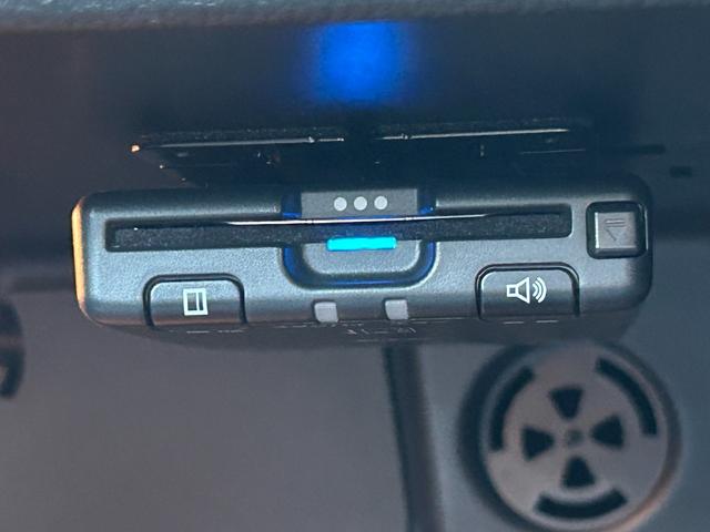 ＭＩＮＩ ワン　クラシック・トリム　純正ナビ・ＡＭ・ＦＭ　バックカメラ　ＬＥＤライト　コーナーセンサー　純正アルミホイール１５インチ　ハーフレザーシート　クルーズコントロール　ＥＴＣ　ＵＳＢ　スマートキー（41枚目）