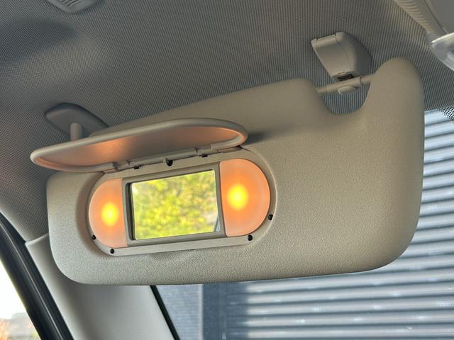 ＭＩＮＩ ワン　クラシック・トリム　純正ナビ・ＡＭ・ＦＭ　バックカメラ　ＬＥＤライト　コーナーセンサー　純正アルミホイール１５インチ　ハーフレザーシート　クルーズコントロール　ＥＴＣ　ＵＳＢ　スマートキー（44枚目）