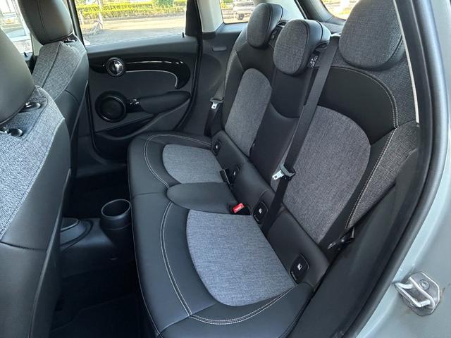 ＭＩＮＩ ワン　クラシック・トリム　純正ナビ・ＡＭ・ＦＭ　バックカメラ　ＬＥＤライト　コーナーセンサー　純正アルミホイール１５インチ　ハーフレザーシート　クルーズコントロール　ＥＴＣ　ＵＳＢ　スマートキー（55枚目）