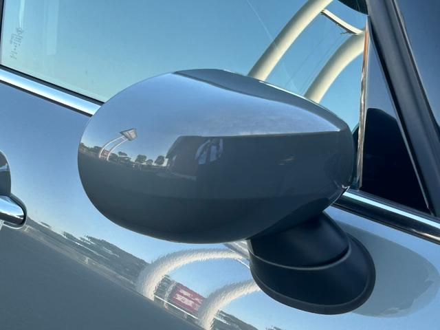 ＭＩＮＩ ワン　クラシック・トリム　純正ナビ・ＡＭ・ＦＭ　バックカメラ　ＬＥＤライト　コーナーセンサー　純正アルミホイール１５インチ　ハーフレザーシート　クルーズコントロール　ＥＴＣ　ＵＳＢ　スマートキー（58枚目）