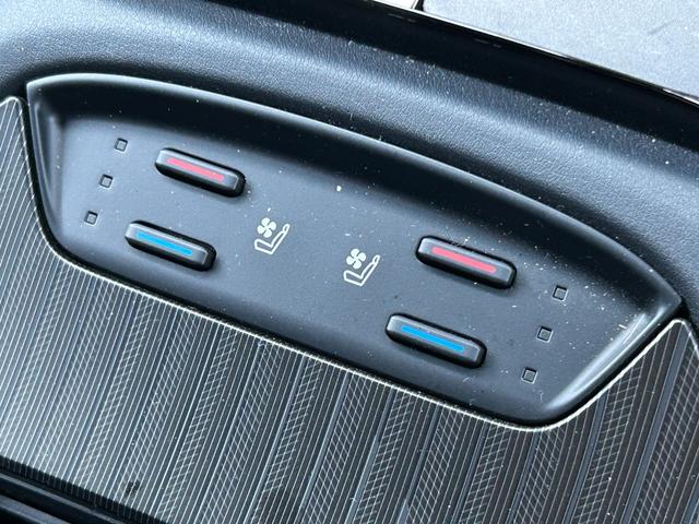 ハリアー Z レザーパッケージ JBLディスプレイオーディオナビ JBLサウンド モデリスタエアロ 全方位カメラ トヨタセーフティーセンス コーナーセンサー 電動リアゲート レーダークルコン LEDライト ETC2.0 USB(52枚目)