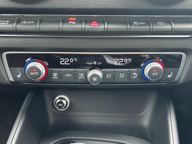 Ａ３ スポーツバック３０ＴＦＳＩ　純正ナビ　前後ドライブレコーダー　ブラインドスポットモニター　ブラックハーフレザーシート　アダプティブクルーズコントロール　Ｄパワーシート　ＤＮ席シートヒーター（29枚目）