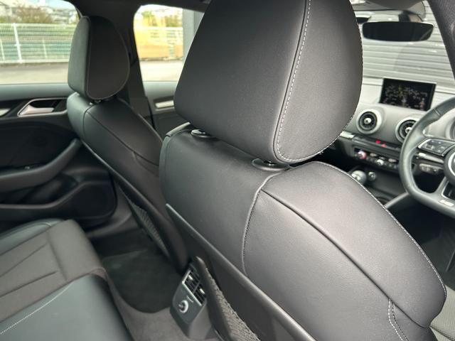 Ａ３ スポーツバック３０ＴＦＳＩ　純正ナビ　前後ドライブレコーダー　ブラインドスポットモニター　ブラックハーフレザーシート　アダプティブクルーズコントロール　Ｄパワーシート　ＤＮ席シートヒーター（41枚目）