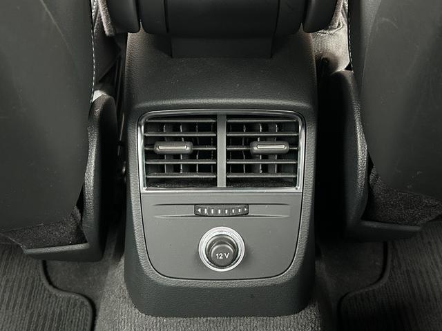 Ａ３ スポーツバック３０ＴＦＳＩ　純正ナビ　前後ドライブレコーダー　ブラインドスポットモニター　ブラックハーフレザーシート　アダプティブクルーズコントロール　Ｄパワーシート　ＤＮ席シートヒーター（51枚目）