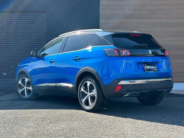 ３００８ ＧＴ　ブルーＨＤｉ　純正ナビ・フルセグＴＶ・Ｂｌｕｅｔｏｏｔｈ　バックカメラ　サンルーフ　ＬＥＤヘッドライト　パワーバックドア　ＵＳＢ　ＥＴＣ　ドラレコ前後　コーナーセンサー　レザーシート　シートヒーター（11枚目）