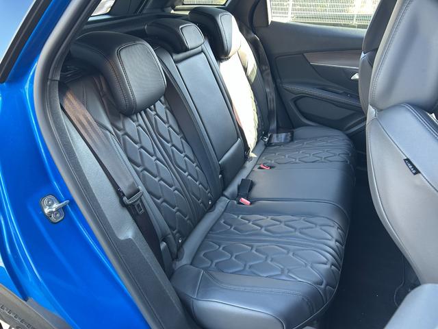 ３００８ ＧＴ　ブルーＨＤｉ　純正ナビ・フルセグＴＶ・Ｂｌｕｅｔｏｏｔｈ　バックカメラ　サンルーフ　ＬＥＤヘッドライト　パワーバックドア　ＵＳＢ　ＥＴＣ　ドラレコ前後　コーナーセンサー　レザーシート　シートヒーター（48枚目）