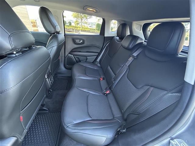 ジープ・コンパス トレイルホーク ハーフレザーシート 純正HDDフルセグテレビ アダプティブクルーズコントロール ダウンヒルアシストコントロール ブラインドスポットモニター 前後ドライブレコーダー ETC(32枚目)