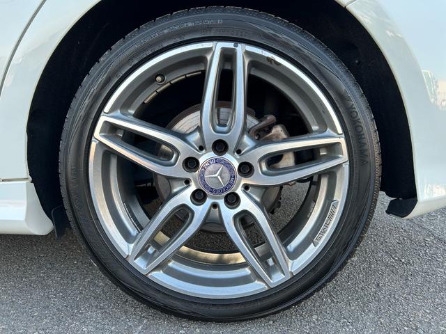 Ａクラス Ａ１８０　スポーツ　純正ナビ　ＣＤ　ＤＶＤ　ＴＶ　Ｂｌｕｅｔｏｏｔｈ　バックカメラ　コーナーセンサー　ＵＳＢ　ＥＴＣ　ハーフレザーシート　シートヒーター　純正フロアマット　純正アルミホイール１８　ＬＥＤ（63枚目）