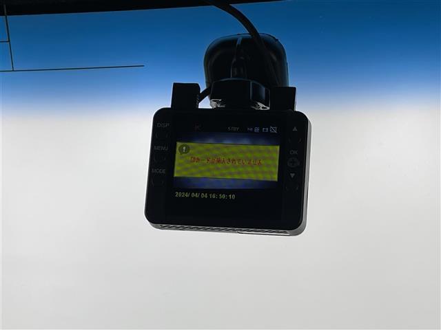 Ｇ・ＥＸホンダセンシング　純正ナビ　ＣＤ　ＤＶＤ　フルセグ　ＢＴ　ワンオーナー　ホンダセンシング　ＬＥＤオートライト　ドライブレコーダー　ＥＴＣ　片側パワースライドドア　レーダークルコン　フォグランプ(3枚目)