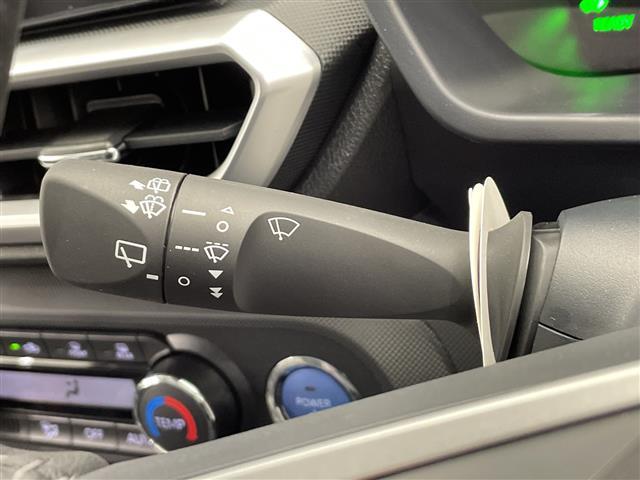 ライズ Ｚ　登録済み未使用車　ディスプレイオーディオ　Ｂｌｕｅｔｏｏｔｈ　ＵＳＢ　Ａｐｐｌｅｃａｒｐｌａｙ　Ａｎｄｒｏｉｄａｕｔｏ　バックカメラ　全方位カメラ　モデリスタフルエアロ　スマートアシスト（8枚目）