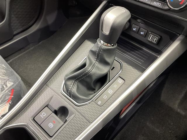 ライズ Ｚ　登録済み未使用車　ディスプレイオーディオ　Ｂｌｕｅｔｏｏｔｈ　ＵＳＢ　Ａｐｐｌｅｃａｒｐｌａｙ　Ａｎｄｒｏｉｄａｕｔｏ　バックカメラ　全方位カメラ　モデリスタフルエアロ　スマートアシスト（16枚目）