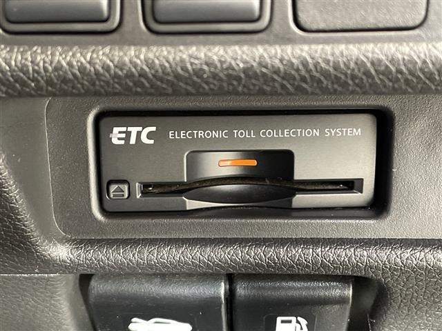 エクストレイル ２０Ｘｉ　メモリーナビ　ＣＤ　Ｂｌｕｅｔｏｏｔｈ　ＵＳＢ　フルセグＴＶ　バックカメラ　全方位カメラ　衝突軽減ブレーキ　前後コーナーセンサー　前方ドラレコ　パワーバックドア　パワーシート　全席シートヒーター（6枚目）