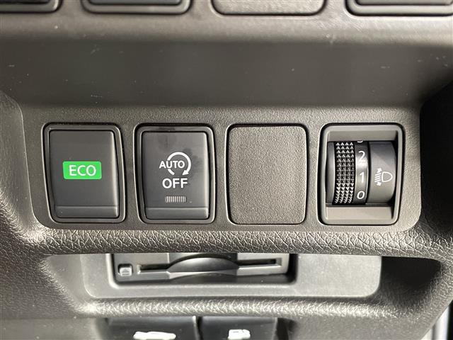 エクストレイル ２０Ｘｉ　メモリーナビ　ＣＤ　Ｂｌｕｅｔｏｏｔｈ　ＵＳＢ　フルセグＴＶ　バックカメラ　全方位カメラ　衝突軽減ブレーキ　前後コーナーセンサー　前方ドラレコ　パワーバックドア　パワーシート　全席シートヒーター（13枚目）
