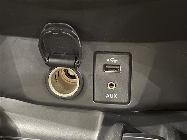 エクストレイル ２０Ｘｉ　メモリーナビ　ＣＤ　Ｂｌｕｅｔｏｏｔｈ　ＵＳＢ　フルセグＴＶ　バックカメラ　全方位カメラ　衝突軽減ブレーキ　前後コーナーセンサー　前方ドラレコ　パワーバックドア　パワーシート　全席シートヒーター（17枚目）