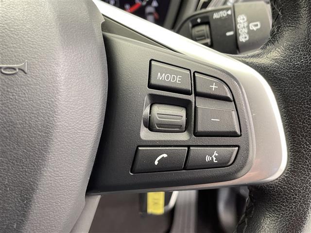 Ｘ１ ｘＤｒｉｖｅ　１８ｄ　純正ナビ　ＣＤ　ＤＶＤ　Ｂｌｕｅｔｏｏｔｈ　バックカメラ　アクティブセーフティ　前後コーナーセンサー　ドライブレコーダー　パワーバックドア　ハーフレザーシート　シートヒーター　禁煙車　ＥＴＣ（9枚目）