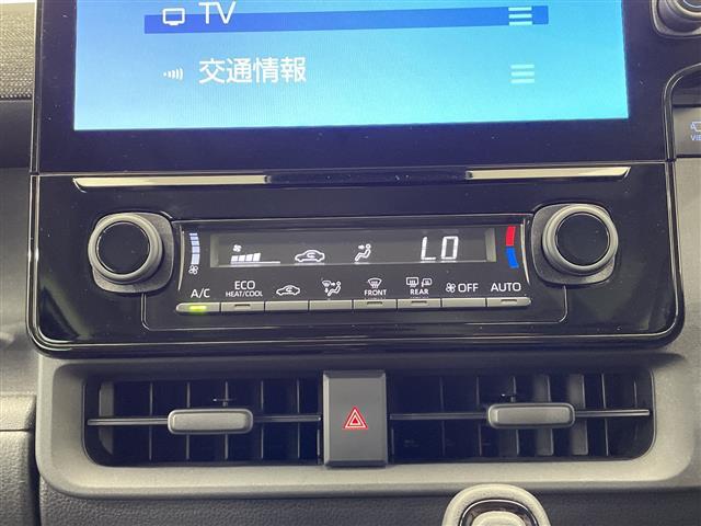 シエンタ ハイブリッドＺ　純正ナビ　Ｂｌｕｅｔｏｏｔｈ　ＢＳＭ　コーナーセンサー　ＥＴＣ　両側パワースライドドア　シートヒーター　禁煙車　ステアリングヒーター　ＡＣ１００Ｖ電源　アクセサリーコンセント　ＬＥＤヘッドライト（15枚目）