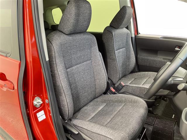 シエンタ ハイブリッドＺ　純正ナビ　Ｂｌｕｅｔｏｏｔｈ　ＢＳＭ　コーナーセンサー　ＥＴＣ　両側パワースライドドア　シートヒーター　禁煙車　ステアリングヒーター　ＡＣ１００Ｖ電源　アクセサリーコンセント　ＬＥＤヘッドライト（20枚目）