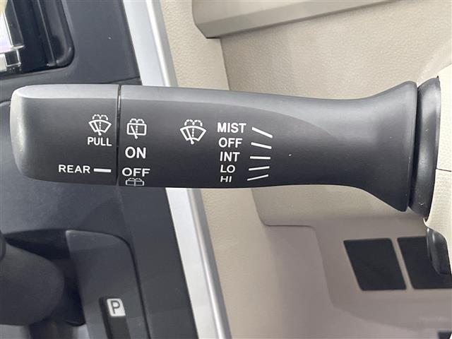 タント Ｌ　ＳＡ　ナビ　ＣＤ　フルセグＴＶ　Ｂｌｕｅｔｏｏｔｈ　ＳＤ　両側スライドドア　禁煙車　横滑り防止装置　リモコンキー　スペアキー　アイドリングストップ　電動格納ミラー　純正フロアマット　ベンチシート（7枚目）