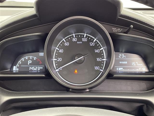 ＣＸ－３ １５Ｓ　ツーリング　禁煙車　純正ナビ　フルセグＴＶ　Ｂｌｕｅｔｏｏｔｈ　ＣＤ　ＤＶＤ　ＵＳＢ　バックカメラ　オートホールド　ドアバイザー　前方ドライブレコーダー　衝突軽減システム　コーナーセンサー　ＬＥＤオートライト（11枚目）