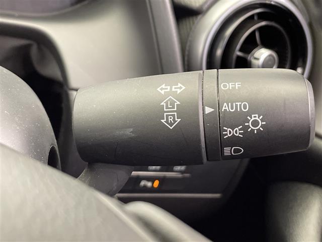 ＣＸ－３ １５Ｓ　ツーリング　禁煙車　純正ナビ　フルセグＴＶ　Ｂｌｕｅｔｏｏｔｈ　ＣＤ　ＤＶＤ　ＵＳＢ　バックカメラ　オートホールド　ドアバイザー　前方ドライブレコーダー　衝突軽減システム　コーナーセンサー　ＬＥＤオートライト（14枚目）
