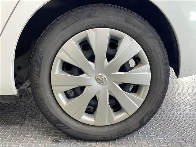 アクア S 禁煙車 純正ナビ フルセグTV Bluetooth CD DVD SD バックカメラ 前方ドライブレコーダー ドアバイザー オートライト ビルトインETC プッシュスタート スマートキー(19枚目)