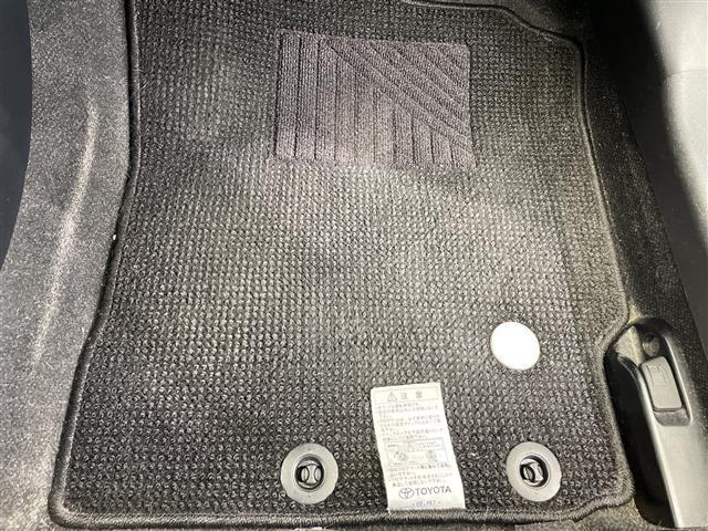 アクア S 禁煙車 純正ナビ フルセグTV Bluetooth CD DVD SD バックカメラ 前方ドライブレコーダー ドアバイザー オートライト ビルトインETC プッシュスタート スマートキー(29枚目)