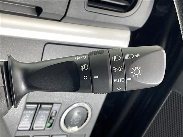 タント カスタムＸ　トップエディションＶＳ　ＳＡＩＩＩ　禁煙車　純正ナビ　フルセグＴＶ　Ｂｌｕｅｔｏｏｔｈ　ＣＤ　ＤＶＤ　ＳＤ　全方位カメラ　バックカメラ　前方ドライブレコーダー　スマートアシスト　両側パワースライドドア　ドアバイザー　ＥＴＣ　ＬＥＤライト（9枚目）