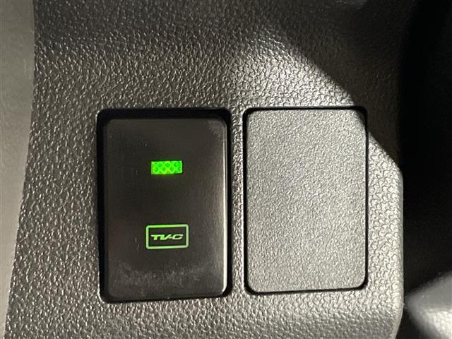 タント カスタムＸ　トップエディションＶＳ　ＳＡＩＩＩ　禁煙車　純正ナビ　フルセグＴＶ　Ｂｌｕｅｔｏｏｔｈ　ＣＤ　ＤＶＤ　ＳＤ　全方位カメラ　バックカメラ　前方ドライブレコーダー　スマートアシスト　両側パワースライドドア　ドアバイザー　ＥＴＣ　ＬＥＤライト（14枚目）