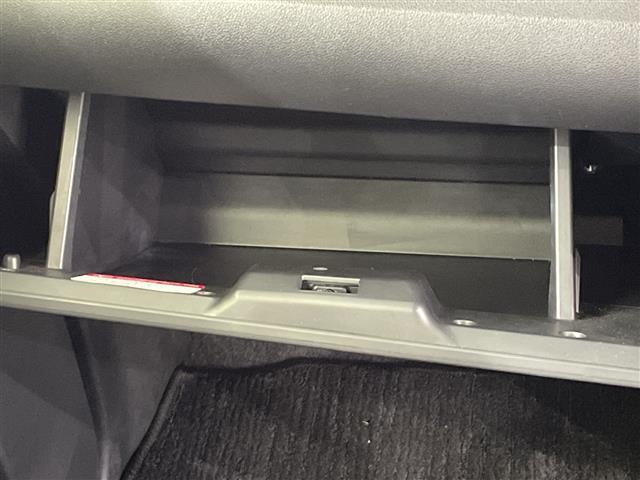 タント カスタムＸ　トップエディションＶＳ　ＳＡＩＩＩ　禁煙車　純正ナビ　フルセグＴＶ　Ｂｌｕｅｔｏｏｔｈ　ＣＤ　ＤＶＤ　ＳＤ　全方位カメラ　バックカメラ　前方ドライブレコーダー　スマートアシスト　両側パワースライドドア　ドアバイザー　ＥＴＣ　ＬＥＤライト（18枚目）