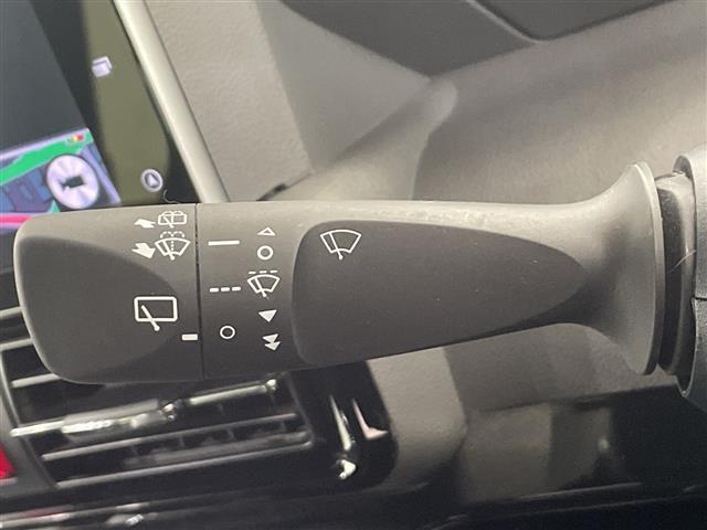 タント カスタムＸセレクション　純正ナビ　バックカメラ　コーナーセンサー　ビルトインＥＴＣ　両側パワースライドドア　禁煙車　オートライト　ＬＥＤヘッドライト　スマートキー　ステアリングスイッチ　純正アルミホイール　純正フロアマット（7枚目）