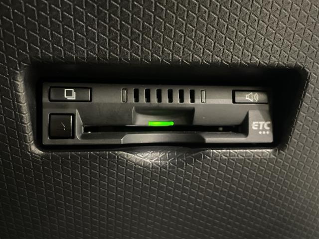 タント カスタムＸセレクション　純正ナビ　バックカメラ　コーナーセンサー　ビルトインＥＴＣ　両側パワースライドドア　禁煙車　オートライト　ＬＥＤヘッドライト　スマートキー　ステアリングスイッチ　純正アルミホイール　純正フロアマット（14枚目）