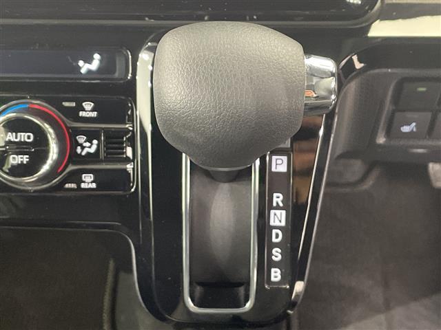 タント カスタムＸセレクション　純正ナビ　バックカメラ　コーナーセンサー　ビルトインＥＴＣ　両側パワースライドドア　禁煙車　オートライト　ＬＥＤヘッドライト　スマートキー　ステアリングスイッチ　純正アルミホイール　純正フロアマット（15枚目）