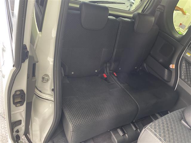 タント カスタムＸセレクション　純正ナビ　バックカメラ　コーナーセンサー　ビルトインＥＴＣ　両側パワースライドドア　禁煙車　オートライト　ＬＥＤヘッドライト　スマートキー　ステアリングスイッチ　純正アルミホイール　純正フロアマット（22枚目）