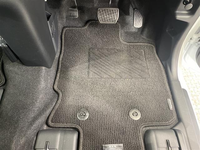 タント カスタムＸセレクション　純正ナビ　バックカメラ　コーナーセンサー　ビルトインＥＴＣ　両側パワースライドドア　禁煙車　オートライト　ＬＥＤヘッドライト　スマートキー　ステアリングスイッチ　純正アルミホイール　純正フロアマット（26枚目）