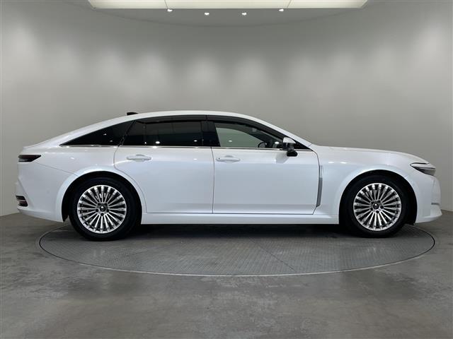 クラウン Ｚ　禁煙車　ガラスルーフ　純正ナビ　フルセグＴＶ　Ｂｌｕｅｔｏｏｔｈ　ＵＳＢ　ＨＤＭＩ　全方位カメラ　トヨタセーフティセンス　置くだけ充電　ハ゜ト゛ルシフト　ヘッドアップディスプレイ　前後ドラレコ（34枚目）