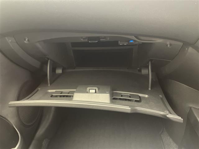 ノート X Vセレクション 純正ディスプレイオーディオ Bluetooth AppleCarPlay AndoroidAuto バックカメラ コーナーセンサー ETC 禁煙車 オートライト LEDヘッドライト ドアバイザー(16枚目)