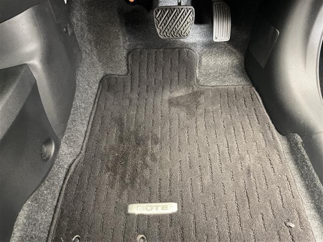 ノート X Vセレクション 純正ディスプレイオーディオ Bluetooth AppleCarPlay AndoroidAuto バックカメラ コーナーセンサー ETC 禁煙車 オートライト LEDヘッドライト ドアバイザー(25枚目)