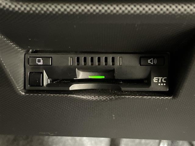 ライズ Z 純正ナビ ターボ 全方位カメラ 衝突軽減ブレーキ 前後コーナーセンサー BSM ビルトインETC シートヒーター 禁煙車 シーケンシャルウィンカー オートライト LEDヘッドライト 横滑り防止装置(10枚目)